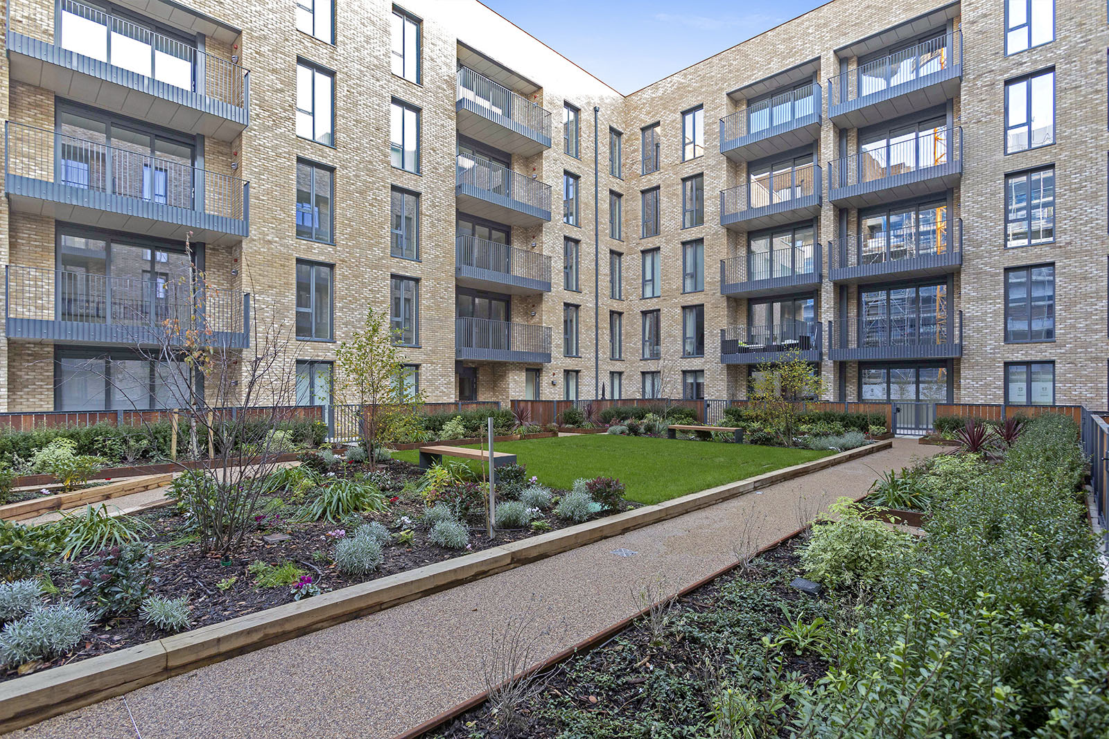 Kempton House, Charter Square, StainesUponThames TW18 Heathgate