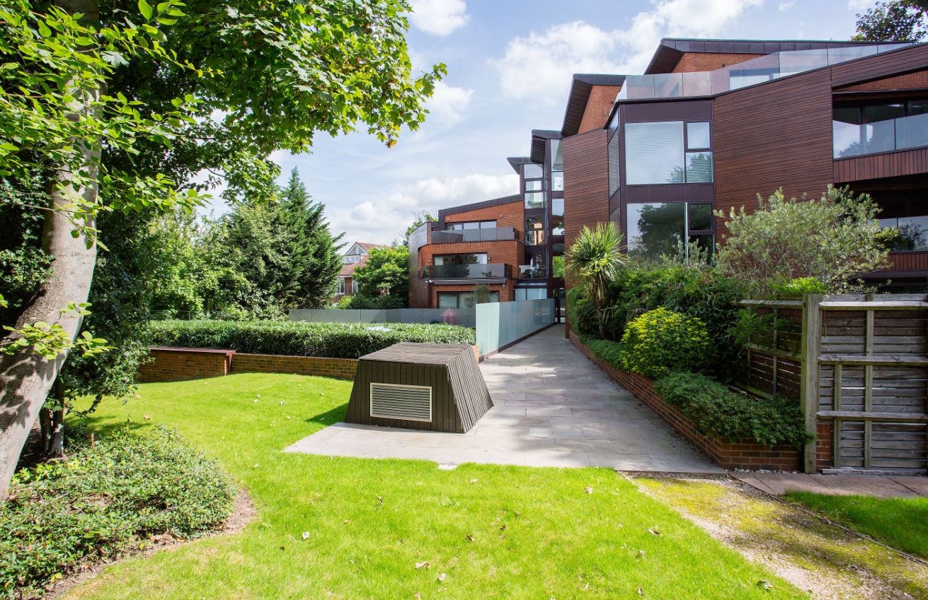 West Heath Road Hampstead NW3 Heathgate PropertiesHeathgate Properties